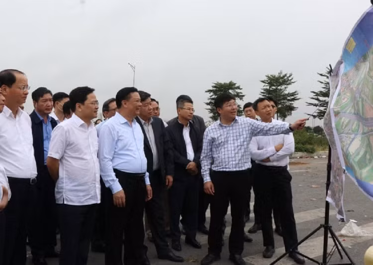 Lãnh đạo Hà Nội và Bắc Ninh kiểm tra thực địa dự án Vành đai 4.