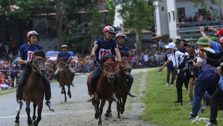 Cuộc thi nhằm giới thiệu, quảng bá những kết quả, thành tựu của công tác văn hoá, thể thao và du lịch, “Vì sự nghiệp phát triển văn hoá, thể thao và du lịch”.