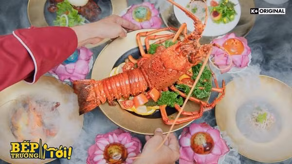 Món ăn đắt tiền trong phim.