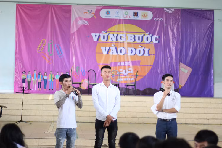 Các hoạt động truyền thông với sự góp mặt và chia sẻ từ các học viên tại các trung tâm cai nghiện.