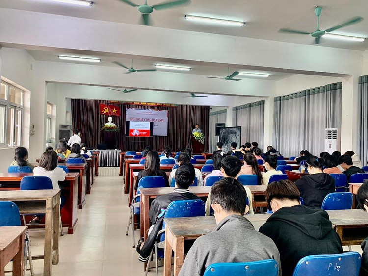 Toàn cảnh buổi tập huấn.