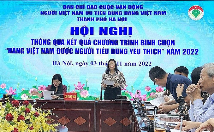 Hội nghị thông qua kết quả Chương trình bình chọn hàng Việt Nam được người tiêu dùng yêu thích năm 2022
