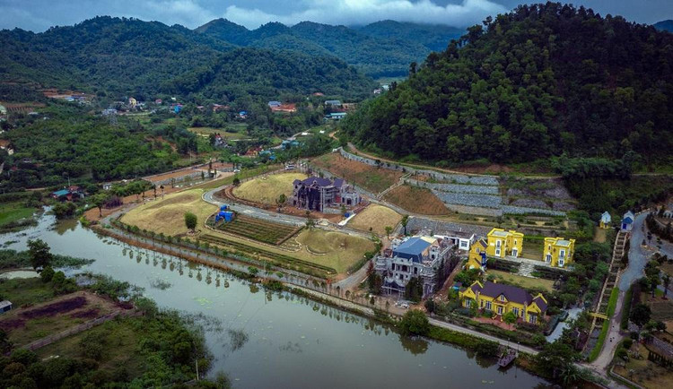 Một số công trình tại khu vực Sóc Sơn, Hà Nội.