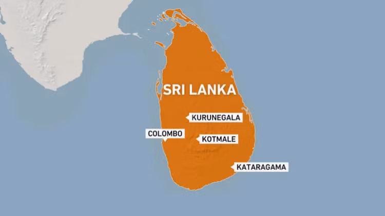 Xe buyt cho qua tai lao xuong vuc, 45 nguoi thuong vong-Hinh-2