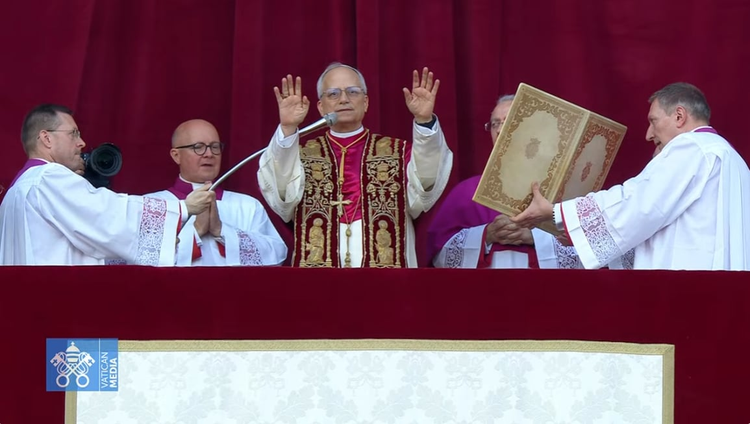 Su that thu vi it biet ve tan Giao hoang Leo XIV-Hinh-7