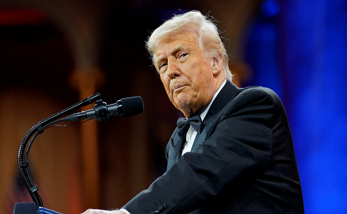 Ong Trump noi ve quyet dinh hoan ap thue doi ung 90 ngay