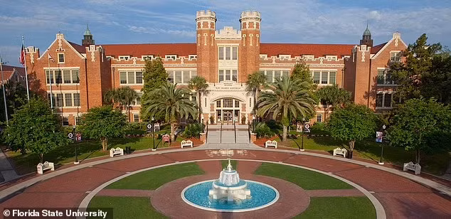 Hien truong vu xa sung kinh hoang tai dai hoc o My-Hinh-10