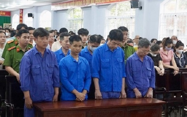 BR-VT: Tuyen an 7 cuu thanh tra giao thong nhan hoi lo