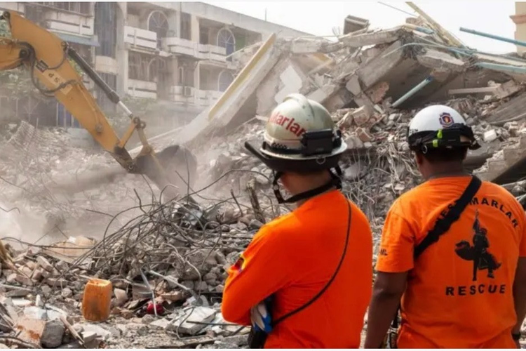 Dong dat o Myanmar: So nguoi chet tiep tuc tang, them du chan moi-Hinh-2