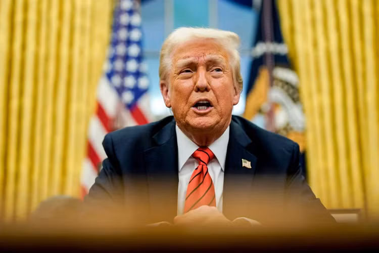 Tiếng Anh trở thành ngôn ngữ chính thức ở Mỹ Tieng Anh tro thanh ngon ngu chinh thuc o My