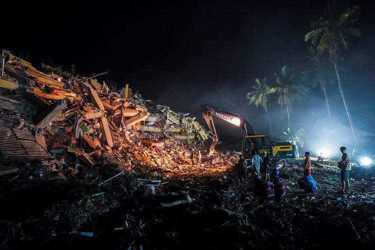 Toan canh Myamnar “chay dua voi thoi gian” tim nan nhan dong dat-Hinh-5