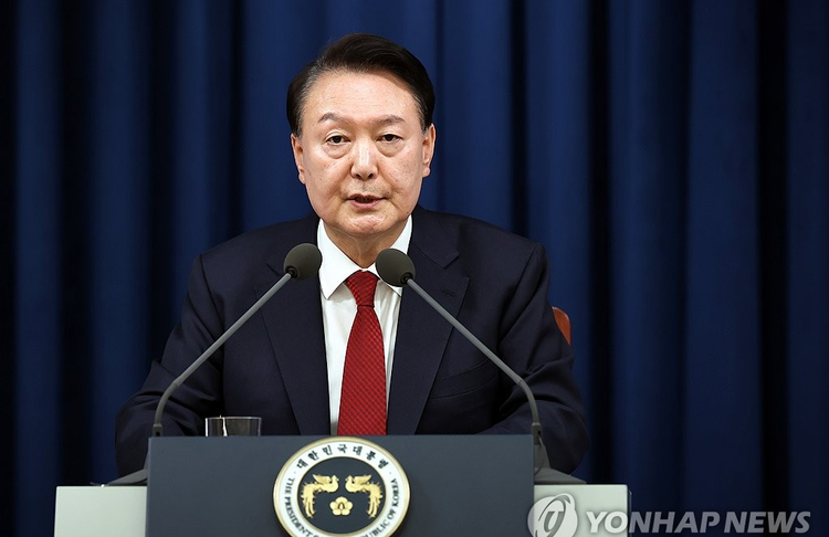 Tong thong Han Quoc Yoon Suk Yeol duoc tra tu do