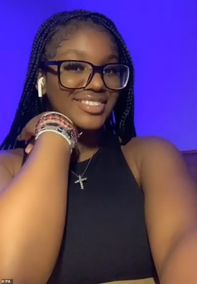 Tranh cãi về gấu bông, thiếu nữ 15 tuổi bị đâm tử vong Tranh cai ve gau bong, thieu nu 15 tuoi bi dam tu vong