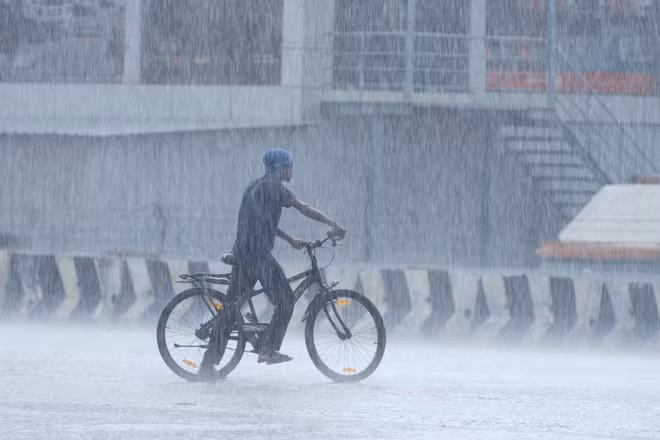 Lũ lụt ở Ấn Độ, 100 người thiệt mạng