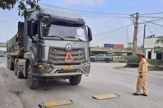 Sắp xếp nhân sự Văn phòng Ban An toàn giao thông sau giải thể