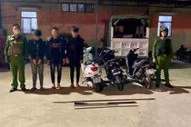 Chặn nhóm thiếu niên ở Gia Lai mang hung khí gây mất trật tự