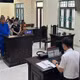 Rủ nhau đánh bạc, nhóm đối tượng lĩnh gần 28 năm tù