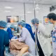 Gắp thành công mảnh xương đâm xuyên thành thực quản cụ bà
