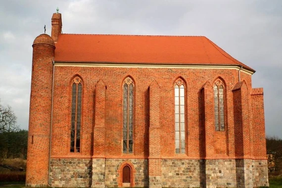 Hầm mộ cổ ở Ba Lan hé lộ bí ẩn về hiệp sĩ dòng Đền và Chén Thánh