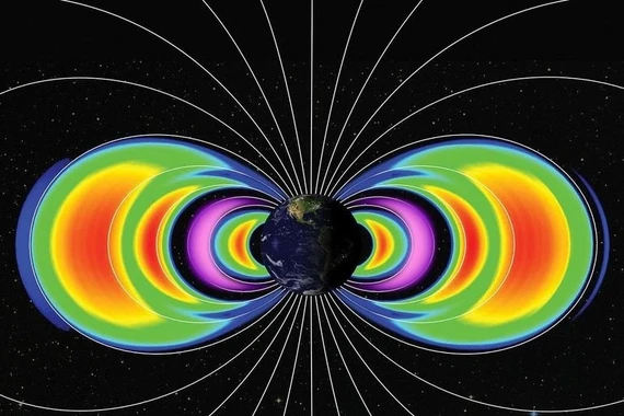 Tháng 1/2026: Trái đất đối mặt nhiều đợt bão địa từ nhẹ đến mạnh