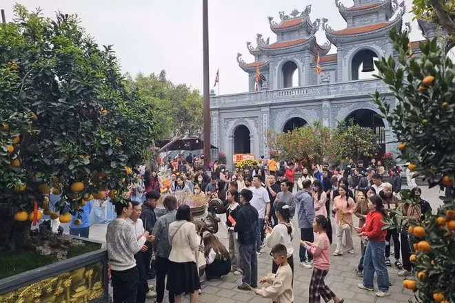 Hải Phòng yêu cầu xử lý nghiêm việc mạo danh Đền Tranh