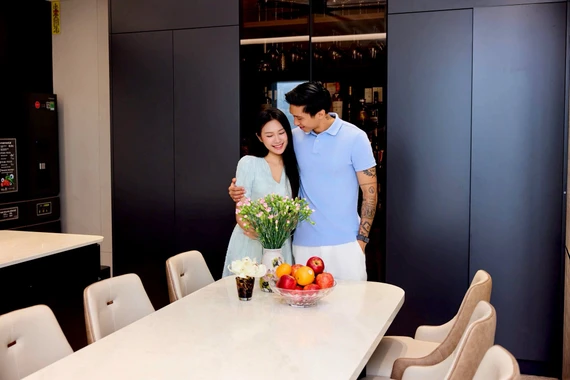 Nhà mới sang trọng và tinh tế của Đoàn Văn Hậu