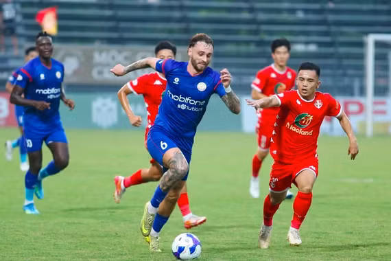 Chặng cuối V-League: Ai sẽ trụ hạng và giành ngôi á quân 2025/26?