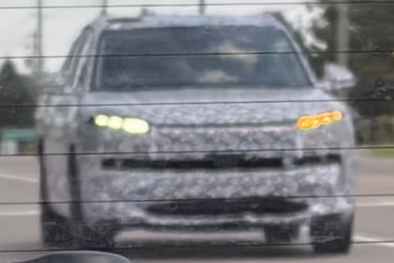 Mẫu xe SUV Honda lộ diện trên đường thử, có phải là CR-V thế hệ mới?