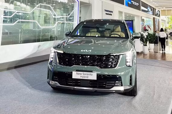 Ra mắt Kia Sorento Hybrid 2026 tại Việt Nam, giá khoảng 1,6 tỷ đồng