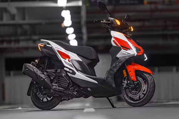 Mục sở thị Yamaha Cygnus XR 70th Anniversary Edition giá 96 triệu đồng