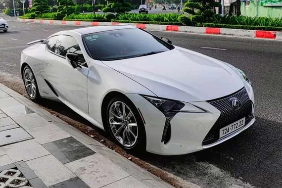 Lexus LC 500h hơn 6 tỷ siêu hiếm tại Việt Nam về tay đại gia Vũng Tàu