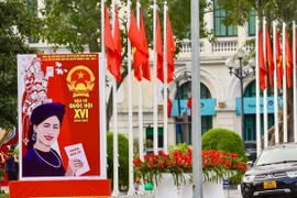 Gửi trọn niềm tin vào lá phiếu bầu cử 