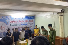 Triệt phá đường dây thuốc giả gia truyền 4 đời trên mạng xã hội