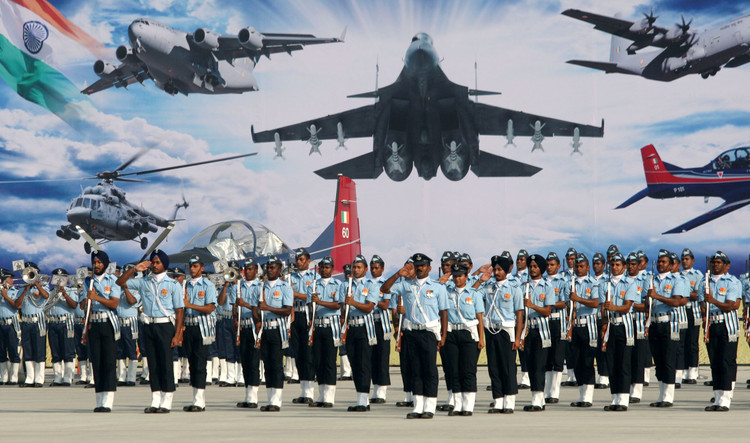 glimpses-of-air-force-day-parade-full-dress-rehearsal-at-air-force-station-hindan-in-uttar-pradesh-on-october-06-2015-2.jpg