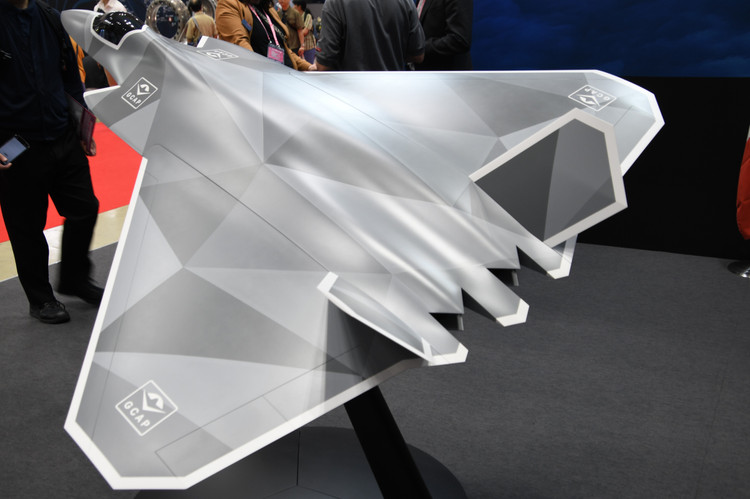 gcap-concept-model-delta-wing-type-left-rear-top-view-in-gcap-booth-of-ja2024-at-tokyo-big-sight-october-19-2024-02.jpg