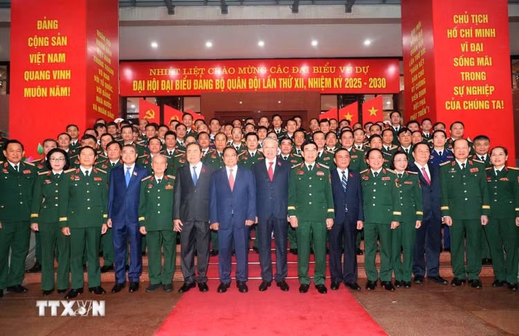 tong-bi-thu-to-lam-du-dai-hoi-dai-bieu-dang-bo-quan-doi-nhiem-ky-2025-2030-5-1.jpg