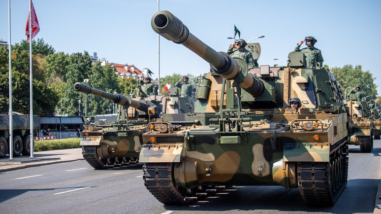 កាំភ្លើងធំ K9 របស់ប៉ូឡូញ។ 54723233933-ffbe46da23-o.jpg