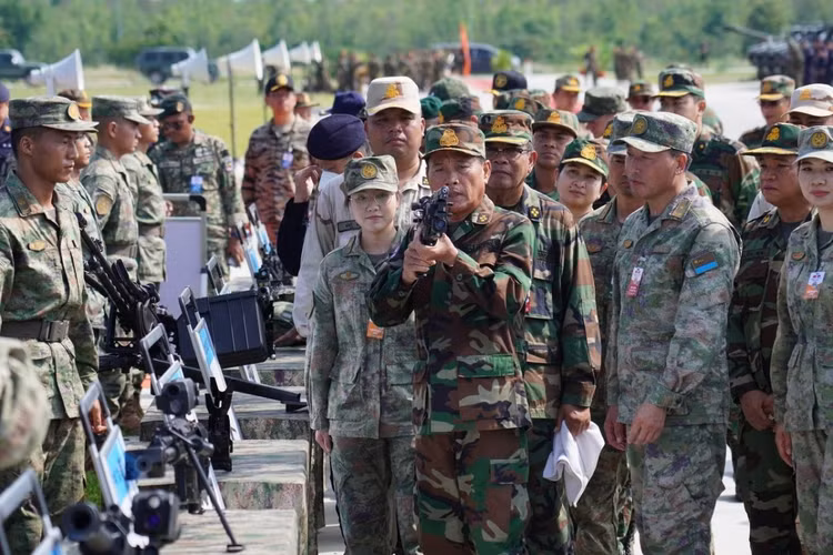 (Ảnh Bộ quốc phòng Campuchia)