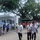 Nhiều thí sinh rời phòng thi sáng nay với tâm trạng nặng nề