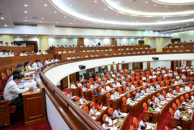 Tổng Bí thư Nguyễn Phú Trọng giao nhiệm vụ cho những cán bộ 