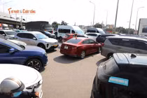 Ùn tắc kéo dài ở cửa ngõ phía Đông TP HCM trong ngày lễ 30/4