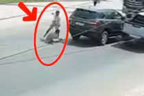 Phẫn nộ xem clip lái xe bán tải đánh dã man tài xế ở Tây Ninh