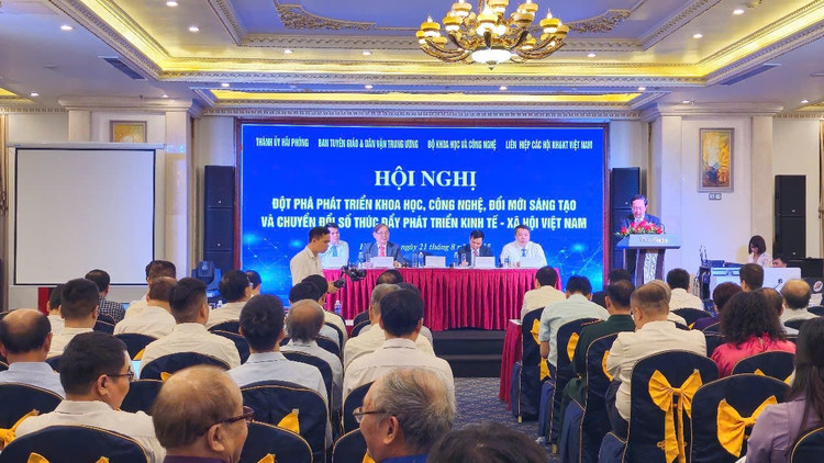 Quang cảnh hội nghị.