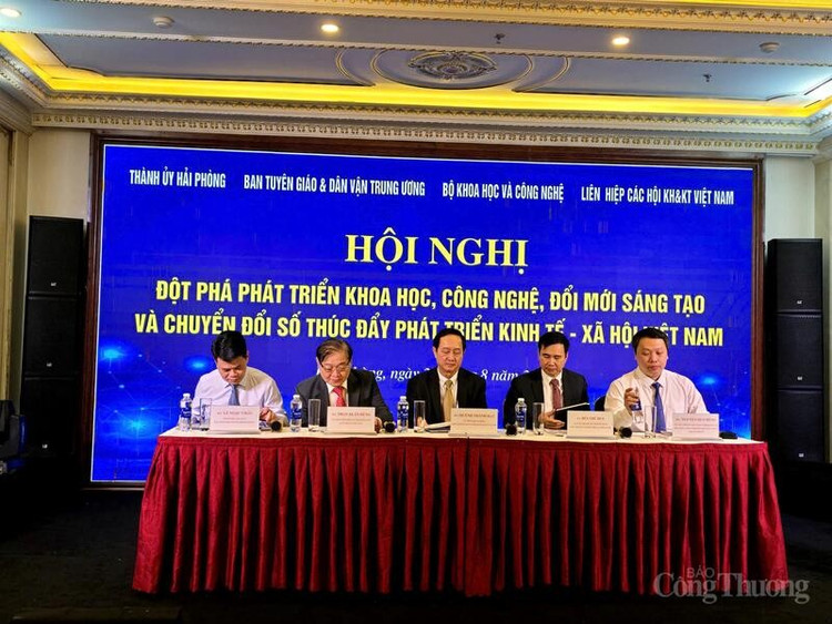 Hội nghị được tổ chức tại 3 miền Bắc, Trung, Nam