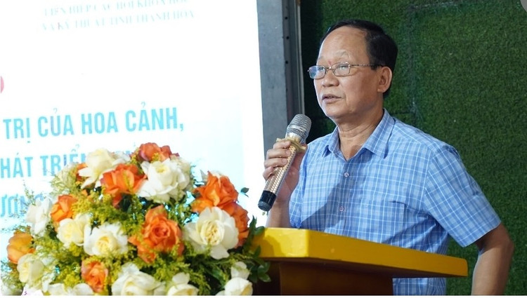 Ông Nguyễn Quốc Uy - Phó Chủ tịch Liên hiệp Hội tỉnh Thanh Hóa phát biểu tại Hội thảo