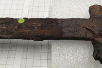 Phát hiện kiếm cổ từ thế kỷ 16 tại Đức qua công nghệ CT hiện đại