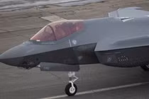 Các tiêm kích F-22 của Lực lượng Vệ binh Quốc gia Không quân Hawaii