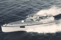 Tàu không người lái Ukraine tập kích "căn cứ" Nga trên Biển Đen