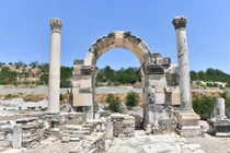 Bảng giá cổ đại hé lộ cuộc sống thương mại tại thành phố Stratonikeia