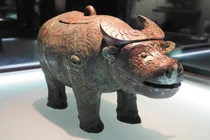 Chiếc bình hình trâu 3.000 năm tuổi hé lộ bí ẩn công nghệ đúc cổ đại